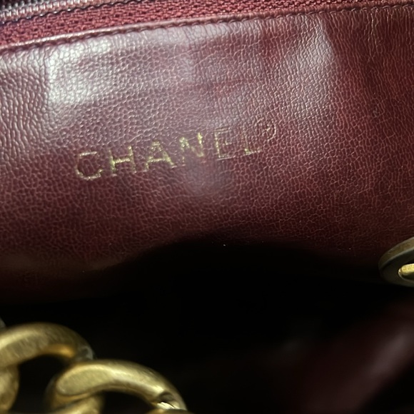 💎 BEAUTIFUL 💎 CHANEL TOTE - Picture 10 of 14